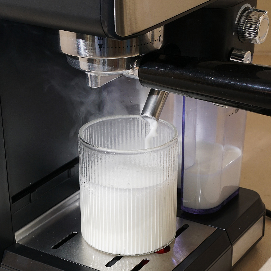 Кофемашина рожковая Cappucino Station HCF-1350 - 14