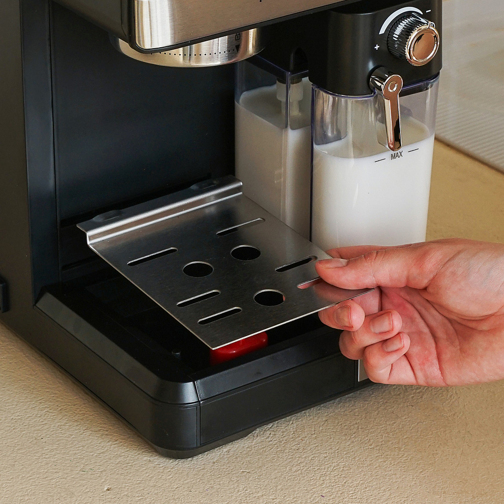 Кофемашина рожковая Cappucino Station HCF-1350 - 11